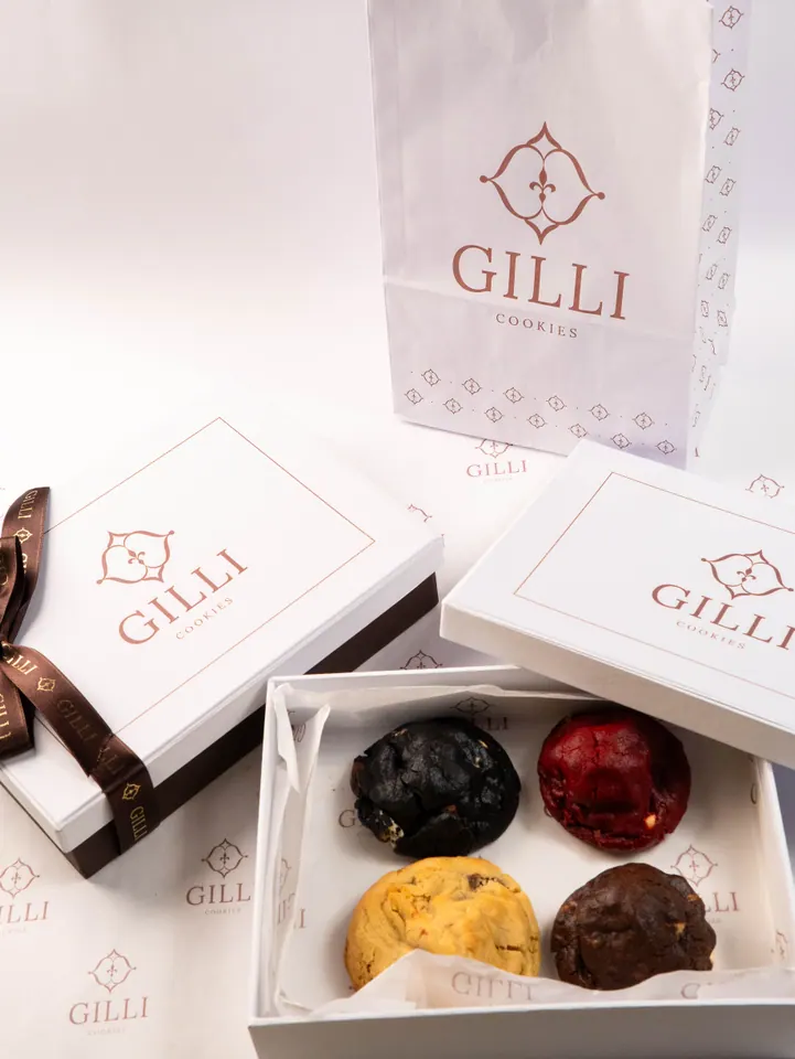 Sacola e caixas Gilli com cookies